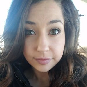 Meet your Posher, Shania